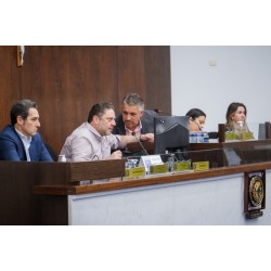 Vereadores de Campo Largo realizam a segunda votação da Lei Orçamentária para 2024